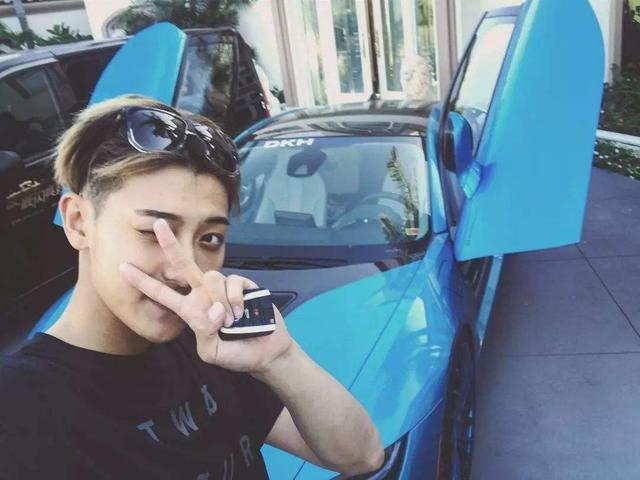 黄子韬|黄子韬父亲去世，空留200亿身家4家公司，未抱上孙子成遗憾