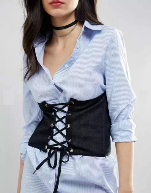 发福也不怕!44岁林心如穿欧根纱 宽腰封遮肚腩,显瘦穿搭来了