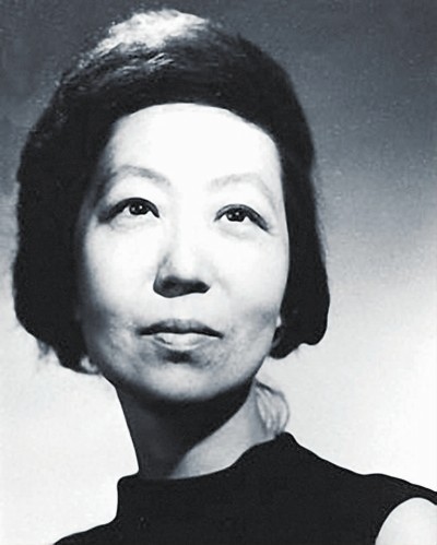 张爱玲|张爱玲诞辰百年，回望她的背影却感到苍凉