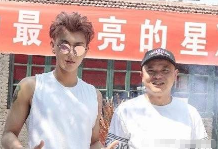 黄子韬|黄子韬父亲逝世，200亿资产真假难辨，曾为儿子呕心沥血