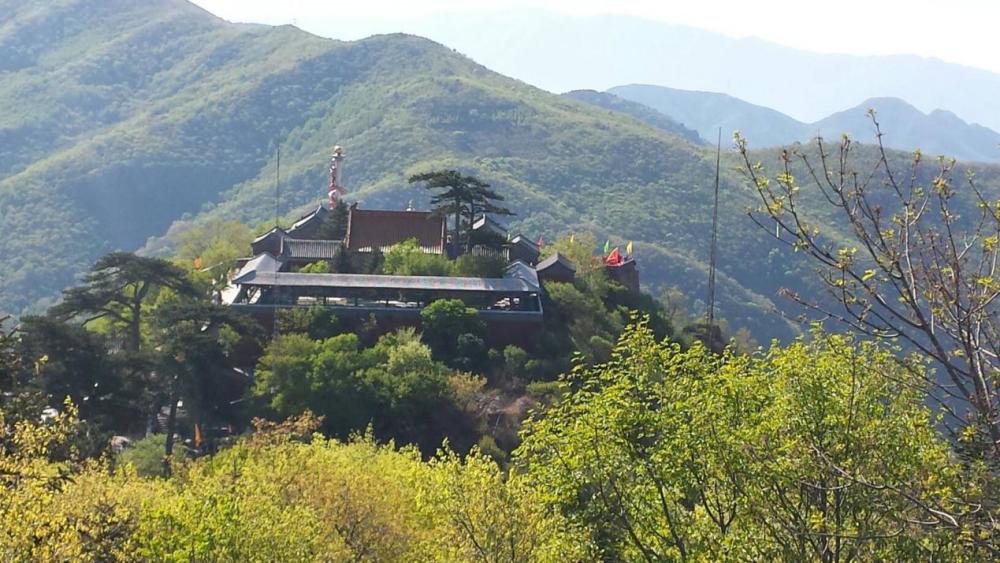 妙峰山庙会|北京妙峰山庙会复活，带来什么启示？民间信仰经久不衰，堵不如导