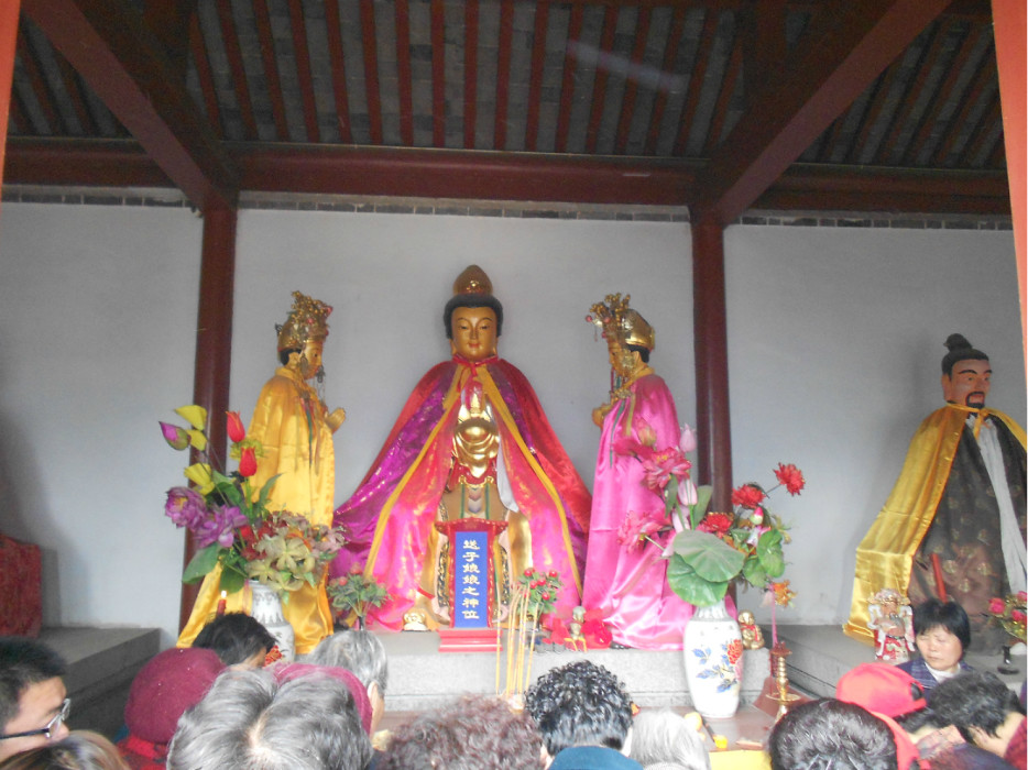 妙峰山庙会|北京妙峰山庙会复活，带来什么启示？民间信仰经久不衰，堵不如导