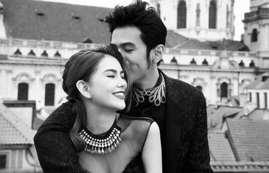 周杰伦|周杰伦绯闻女友十多位，因舆论分手侯佩岑，娶小14岁昆凌活成童话