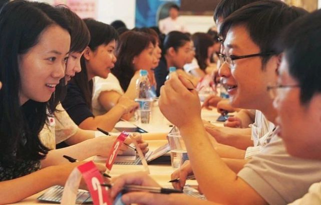 女孩想要获得幸福就不能这么谈恋爱 看你中了几条