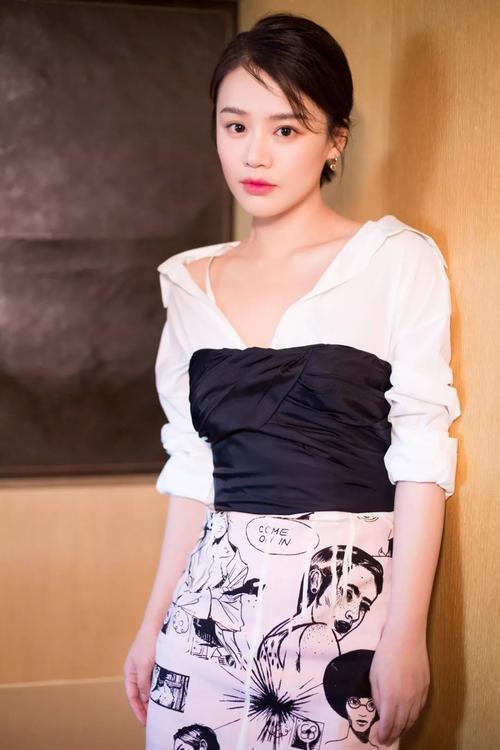 马思纯还好吗新片被嘲朱朝阳妈妈附体和彭于晏组cp太违和