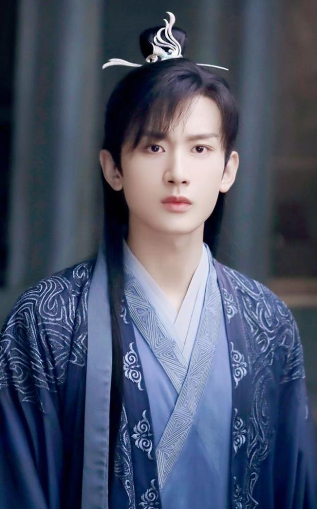 禹司凤|琉璃男主新剧造型受争议，被指神似燕小六，与司凤仙气形象差别大