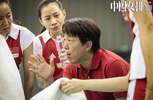 八佰|《八佰》野心不小，不光要冲击40亿票房，还要对垒徐峥黄渤新片