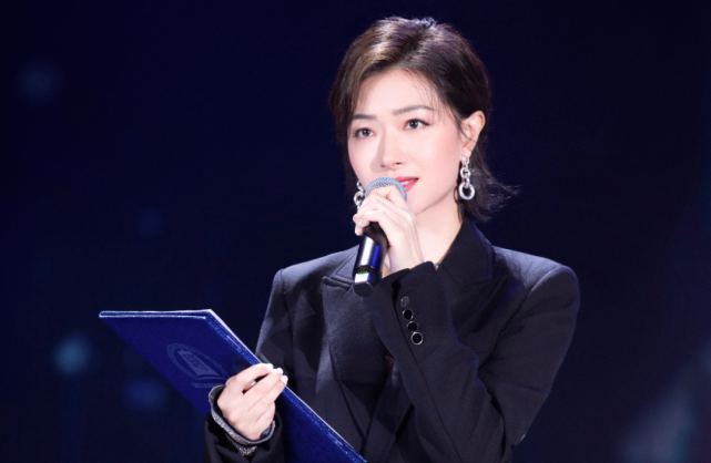 万茜|太尴尬，盗号引来全网打假，万茜这么快就要糊么！