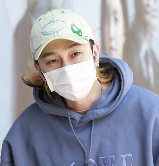 韩国说唱歌手sleepy被ts娱乐告上法庭他只是哭穷而已