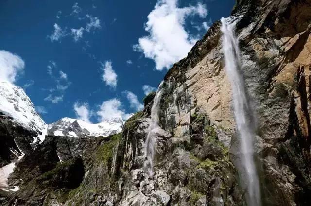香格里拉旅游
