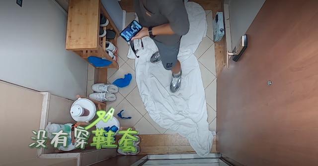 杨子姗|上综艺用白布罩住家具，不能忍受节目组穿鞋进她家，她活该被骂？