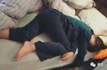 王俊凯|钱枫胖到快要发病？王俊凯竟也有同款病兆…