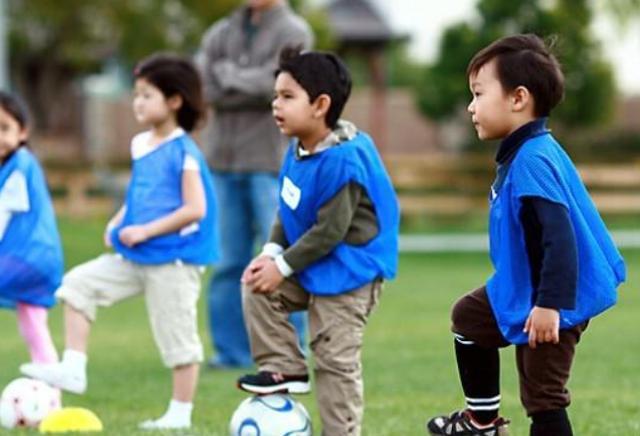 北京|开学了，孩子没有手机无法出示健康码怎么办？工作人员给出了解答