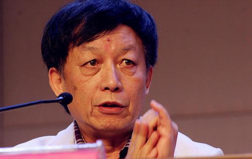 中国诗词大会|老教授怒斥学术明星：蒙曼胡乱解读诗词，康震一味吹捧古人作品？