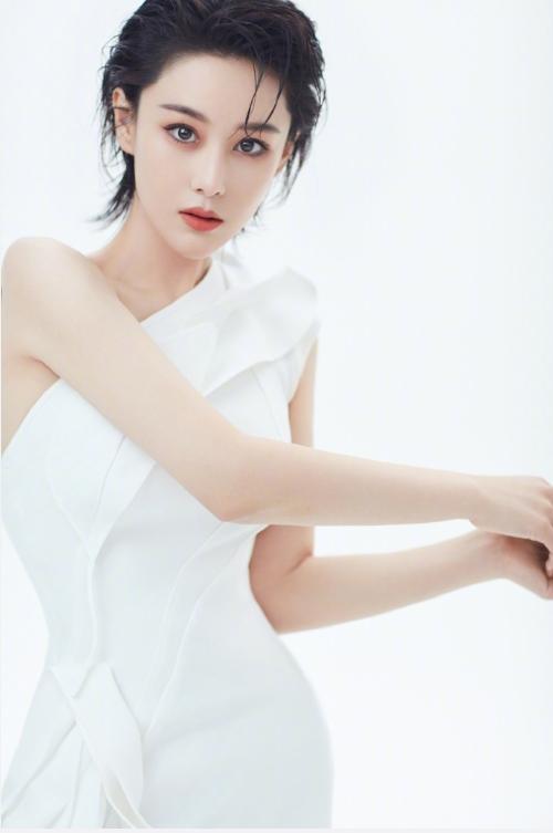 张馨予|怒怼营销号、为女星身材自由发声，张馨予早已“弯道超车”范冰冰