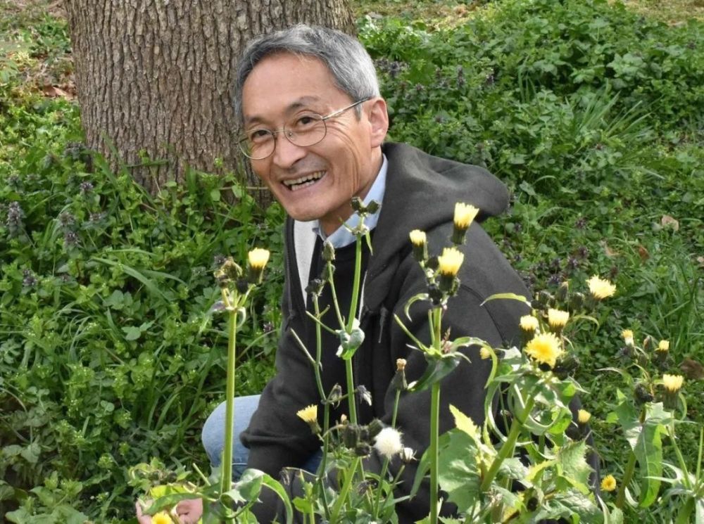 拉野屎|日本“拉野屎”大师坚持了45年，为的是回馈地球母亲