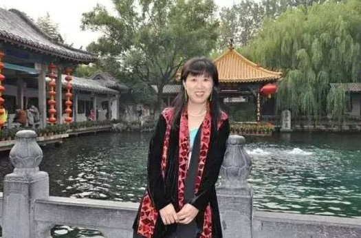 液氮|中国首例冷冻人，全身冷冻在-196℃液氮中，真能死而复生？