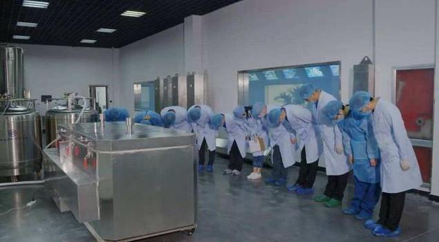 液氮|中国首例冷冻人，全身冷冻在-196℃液氮中，真能死而复生？