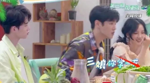 李汶翰|曝恋情牵出劈腿史，他再装死就真凉了......