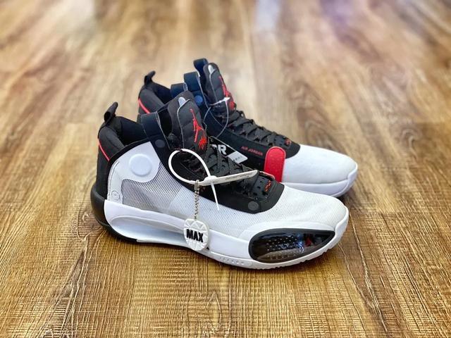 不仅能打球还挺潮郭艾伦专属aj34糖果配色测评