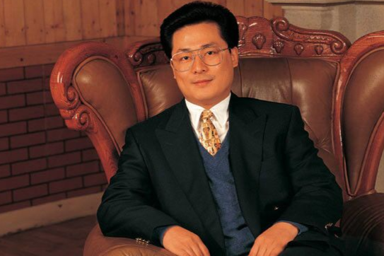 大学|政法大学毕业，专业学法、懂法而不守法的京城亿万富豪伏法记