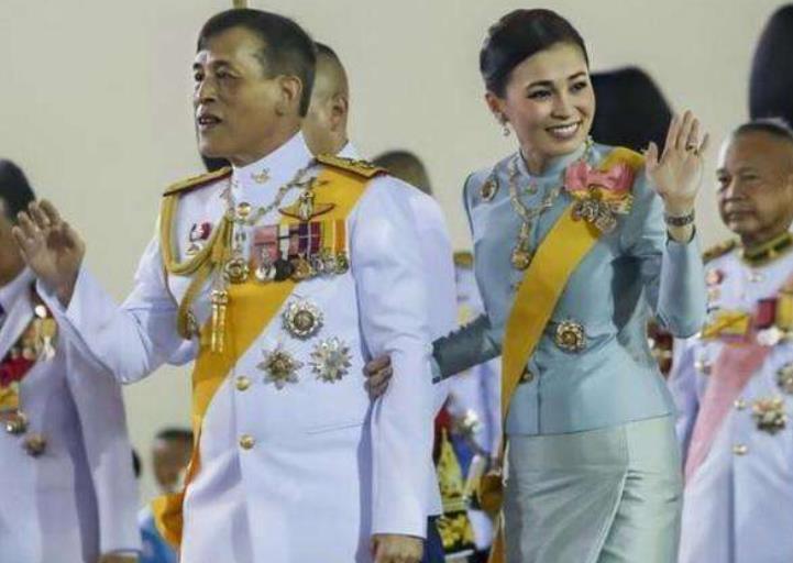 苏提达|泰王幼子照片曝光！没遗传“香肠嘴”基因，完美继承苏提达美貌