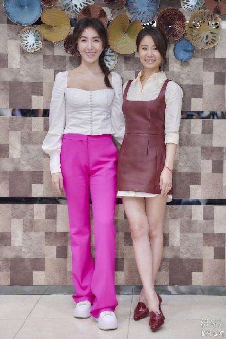 白衬衫|一件白衬衫也能玩出不同花样，林心如果然有心机，高圆圆这么穿也赢了热巴