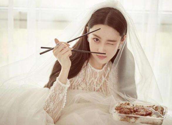 张馨予|张馨予发博晒美食，呼吁对女演员胖瘦不要太苛刻，你怎么看？