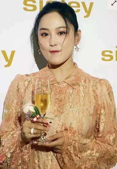 张馨予|张馨予发博晒美食，呼吁对女演员胖瘦不要太苛刻，你怎么看？