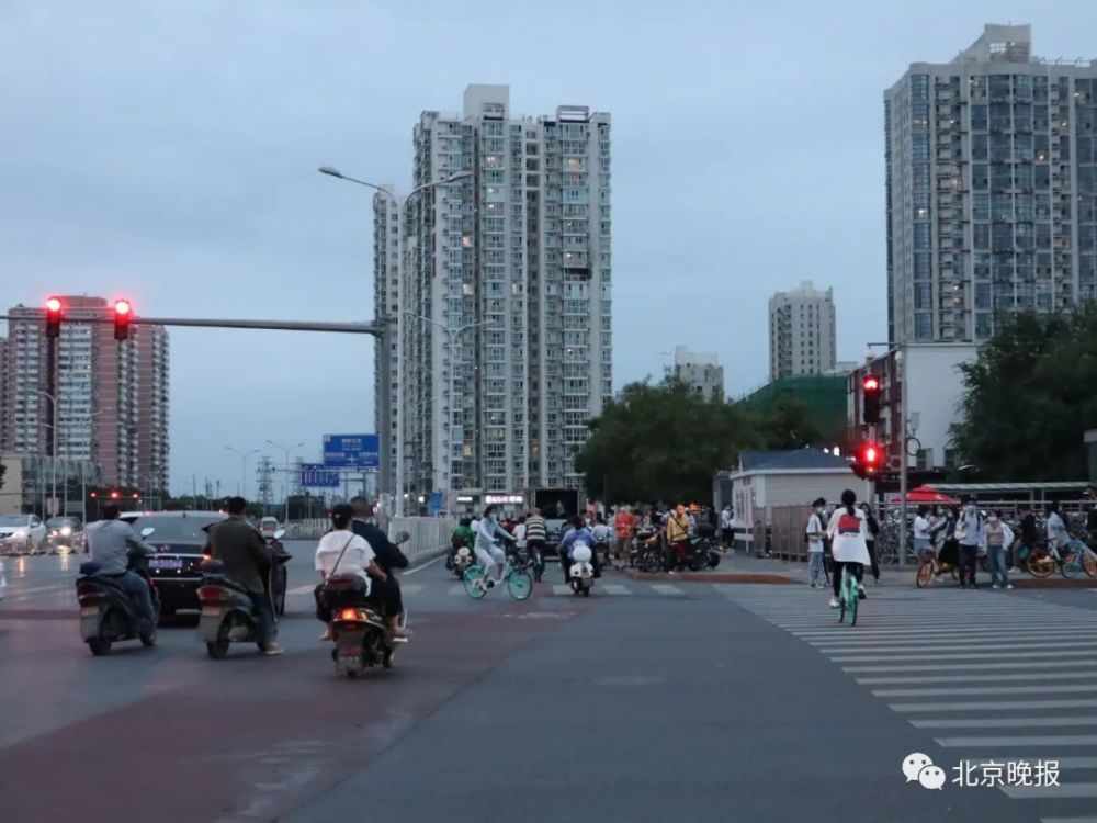 电动自行车|该管管了！北京今年处罚27万余人，扣车1.5万余辆！