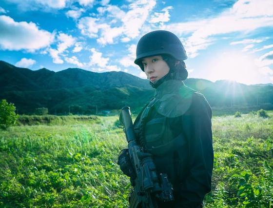 郑秀晶|OCN新剧《搜索》预告中 郑秀晶盯上目标了