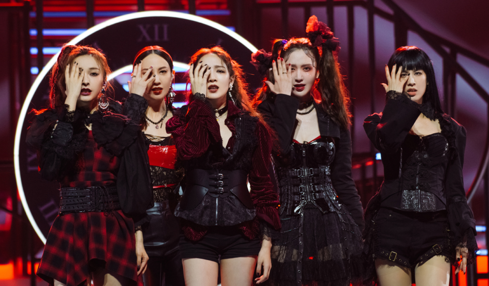 乘风破浪的姐姐|乘风破浪的姐姐们，全是为别人打工，湖南台与资本才是大赢家