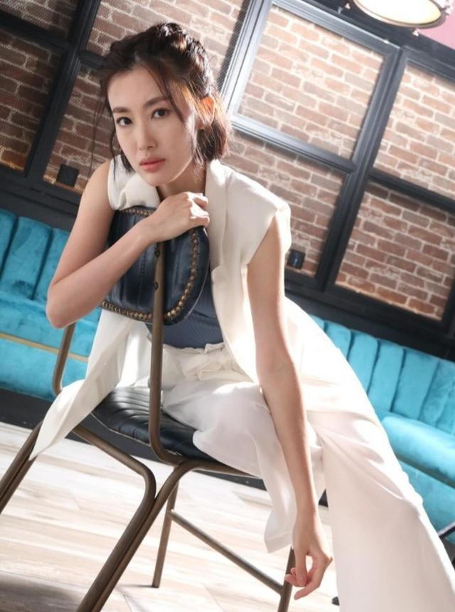 凭水姐形象入屋tvb小花蒋家旻自曝难忘与王浩信对手戏