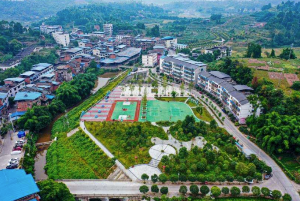 赵武强  张浩 封面新闻记者 罗惟巍9月10日上午,在重庆市铜梁区水口镇