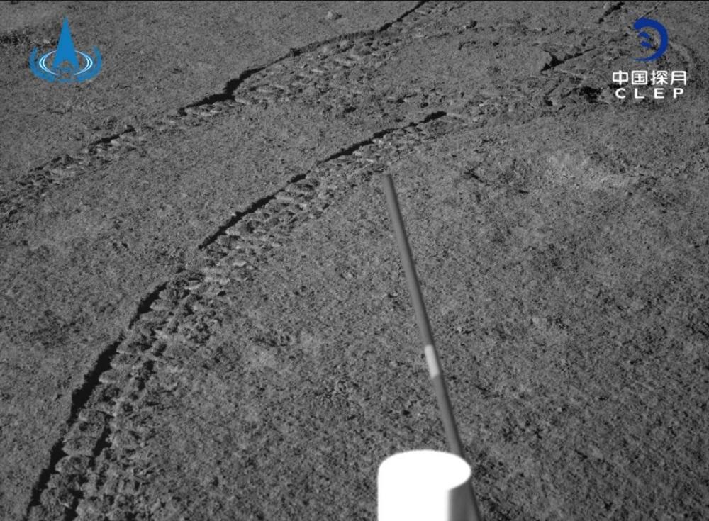 嫦娥四号，探索月球撞击坑