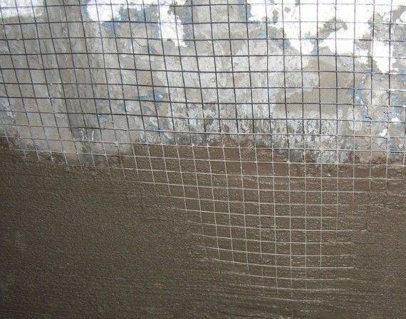 装修砌墙时要挂一层铁丝网,墙面几十年不开裂,作用太大了!