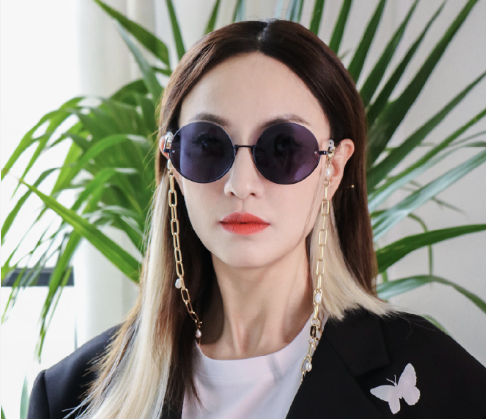 郑希怡|淘汰者发展更好？郑希怡拿下7个代言，成团者却深陷舆论风波