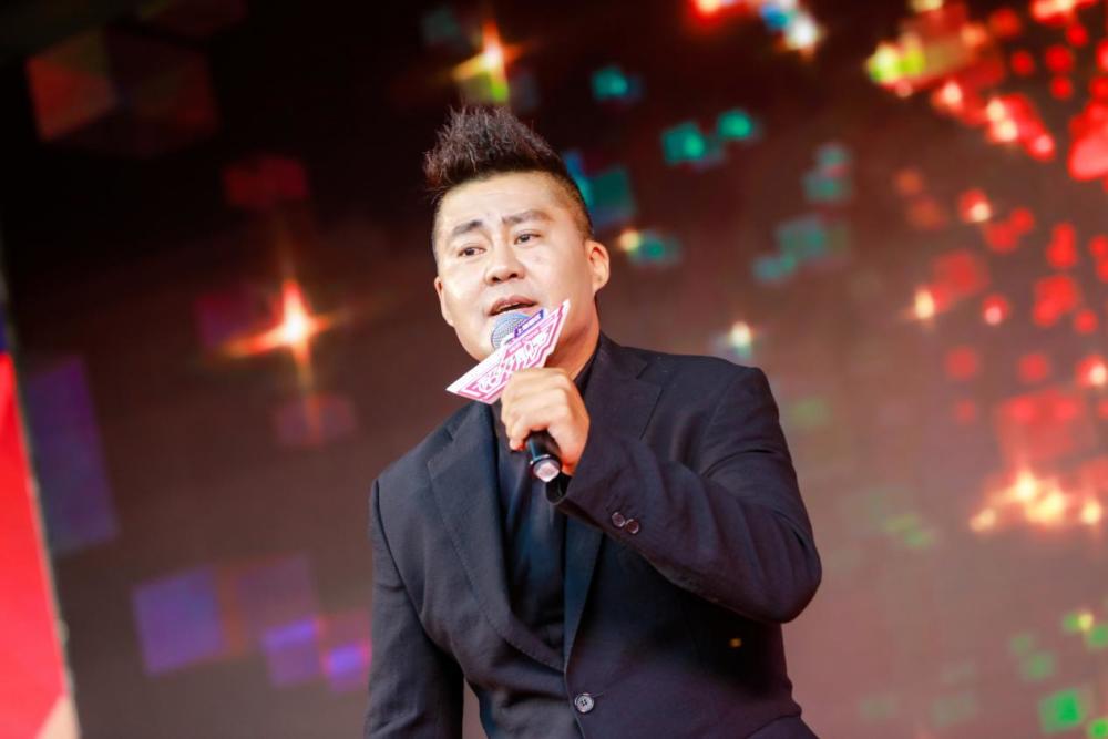 超级靓声芒果组成员张振宇再推新歌"痴情嗓"化"柔情嗓"