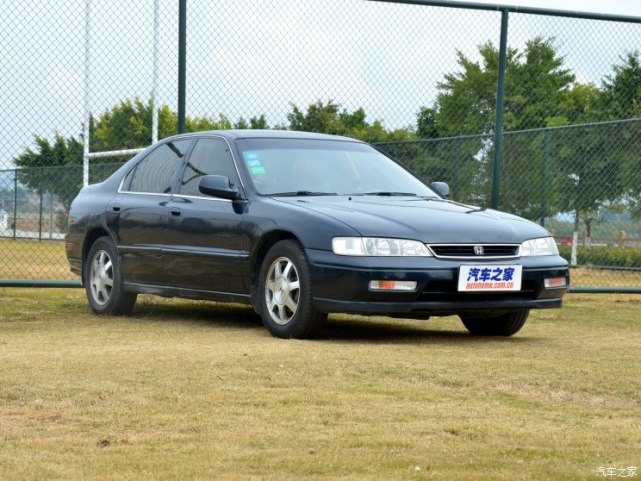 『第五代本田雅阁』