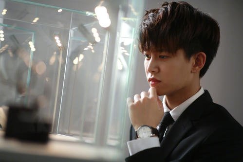 任嘉伦|娱乐圈唯一一个敢在自己爆红时，选择斩断自己的前程的任嘉伦？