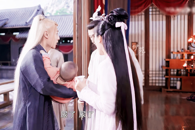 褚璇玑|《琉璃美人煞》璇玑曝光“补丁”，仙帝不配八龙绕柱，修罗王好帅