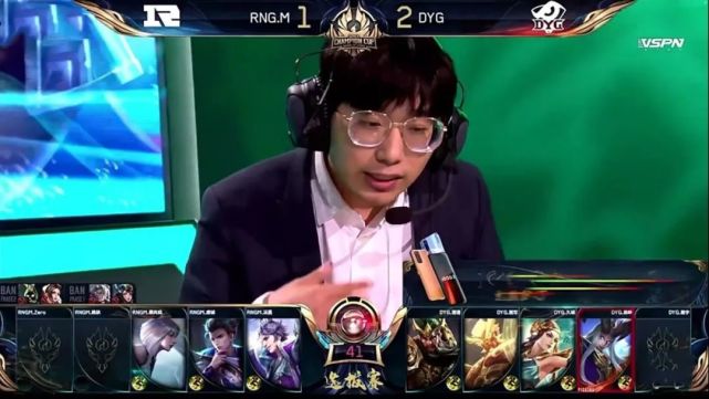 吕德华再次陷入后台门切屏后迅速开启隐私模式网友笑了本色出演