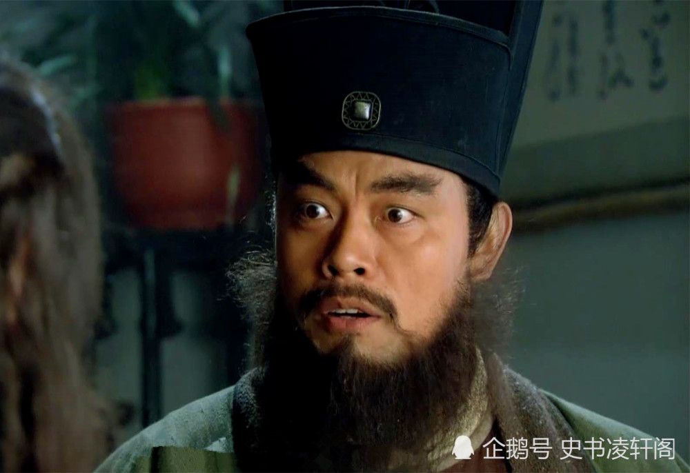 鲁智深|水浒传中有位高手，一招放倒鲁智深，武松就在旁边却不敢出战