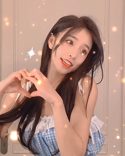 刘思瑶被嘲笑为照骗后怒了扎高马尾露出全脸新造型打脸黑粉