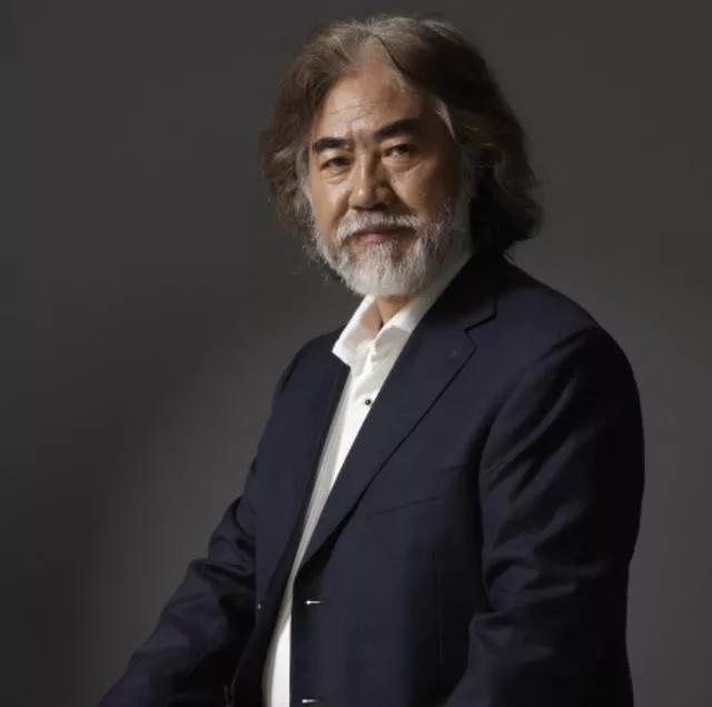 张纪中|张纪中人生似武侠剧，恩宠女星炮轰郭敬明，跟前妻大打出手进医院