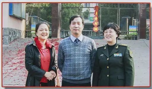 "人民英雄"陈薇的爱情故事公开!好幸福!