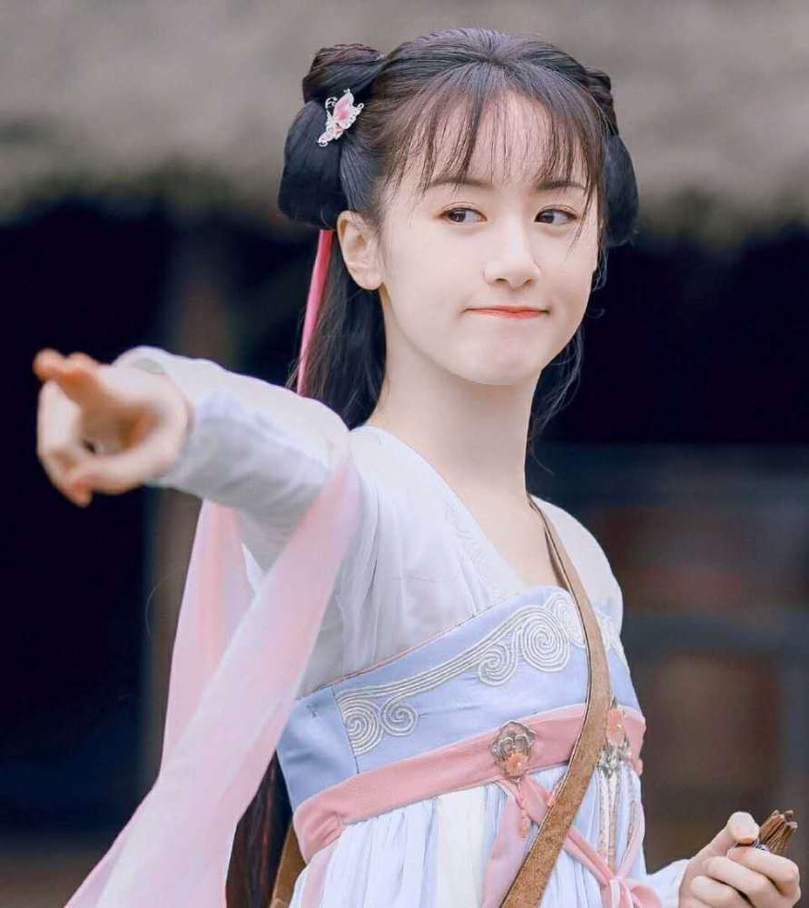 琉璃女主袁冰妍被嘲李安导演都不看好人红是非多啊