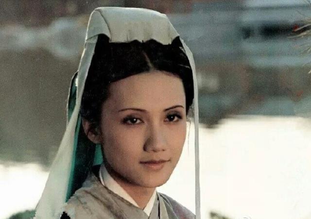 林黛玉|《红楼梦》里，黛玉与妙玉关系怎么样？从这件事可以看出来