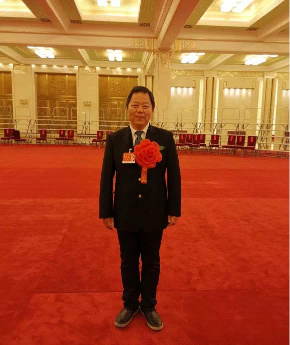 关注浙江省道德模范杭州之声首席主播雷鸣受表彰