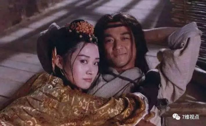 他想要的风情,任盈盈都有,令狐冲还在叹什么?